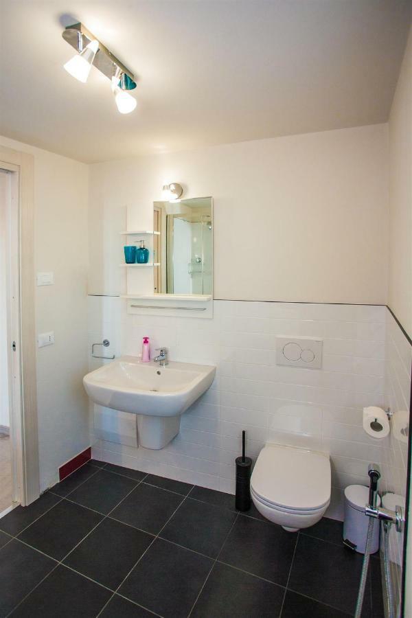Garda Friends Apartments Тосколано Мадерно Екстериор снимка